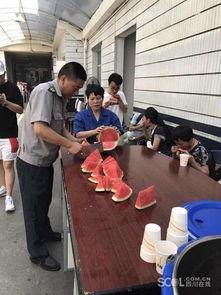 成都成华区的吃瓜,瓜果飘香，美食地图探秘