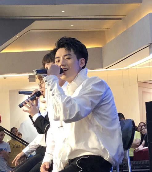 李鑫吃瓜,揭秘娱乐圈幕后故事