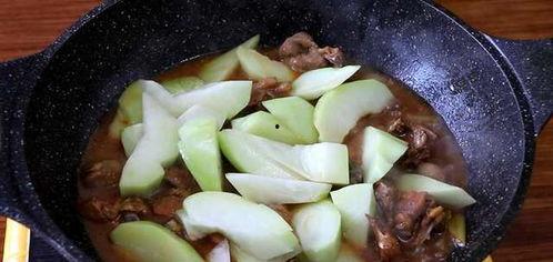 鸡丁和佛手瓜能一起吃吗,营养互补的美食探索